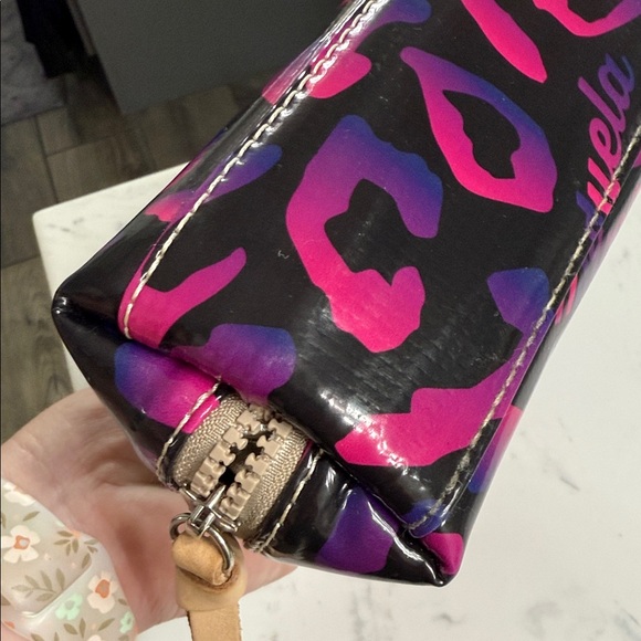 Consuela Pebbles Large Cosmetic Case - Picture 5 of 11